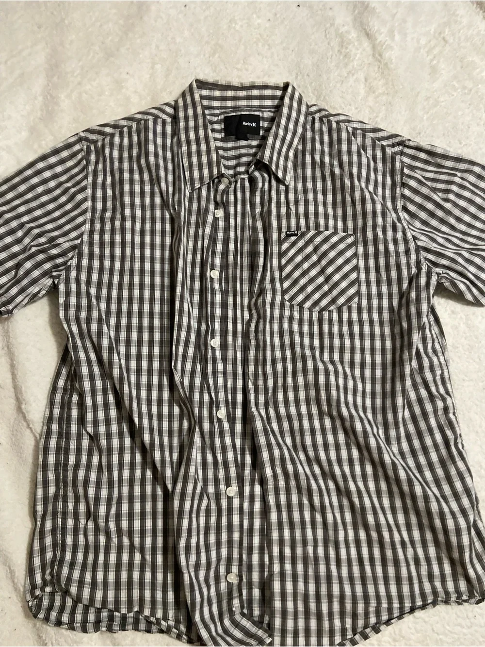 Hurley Men's Black and White Plaid Short-Sleeve Button-Down Shirt